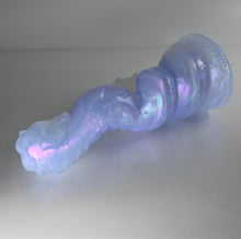 Load image into Gallery viewer, H3NCW18 Hydrae Medium NC 0045  UV *FLOP*
