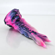 Load image into Gallery viewer, V1TBW78 Snark's Maw Mini 0050 UV GITD
