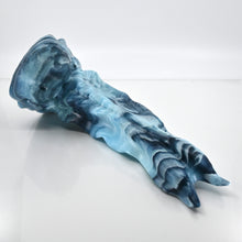 Load image into Gallery viewer, V4SBW82 Snark's Maw Large 0030 UV GITD
