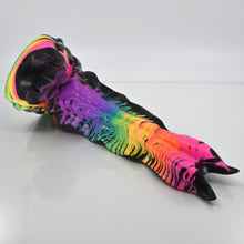 Load image into Gallery viewer, V4SBW87 Snark's Maw Large 0030 UV GITD
