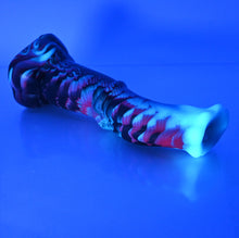 Load image into Gallery viewer, K4MCW52 Kitalpha Large 0050 UV GITD
