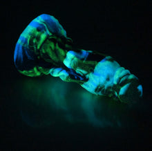 Load image into Gallery viewer, J2SCW48 Jupiter Small 0030 UV GITD
