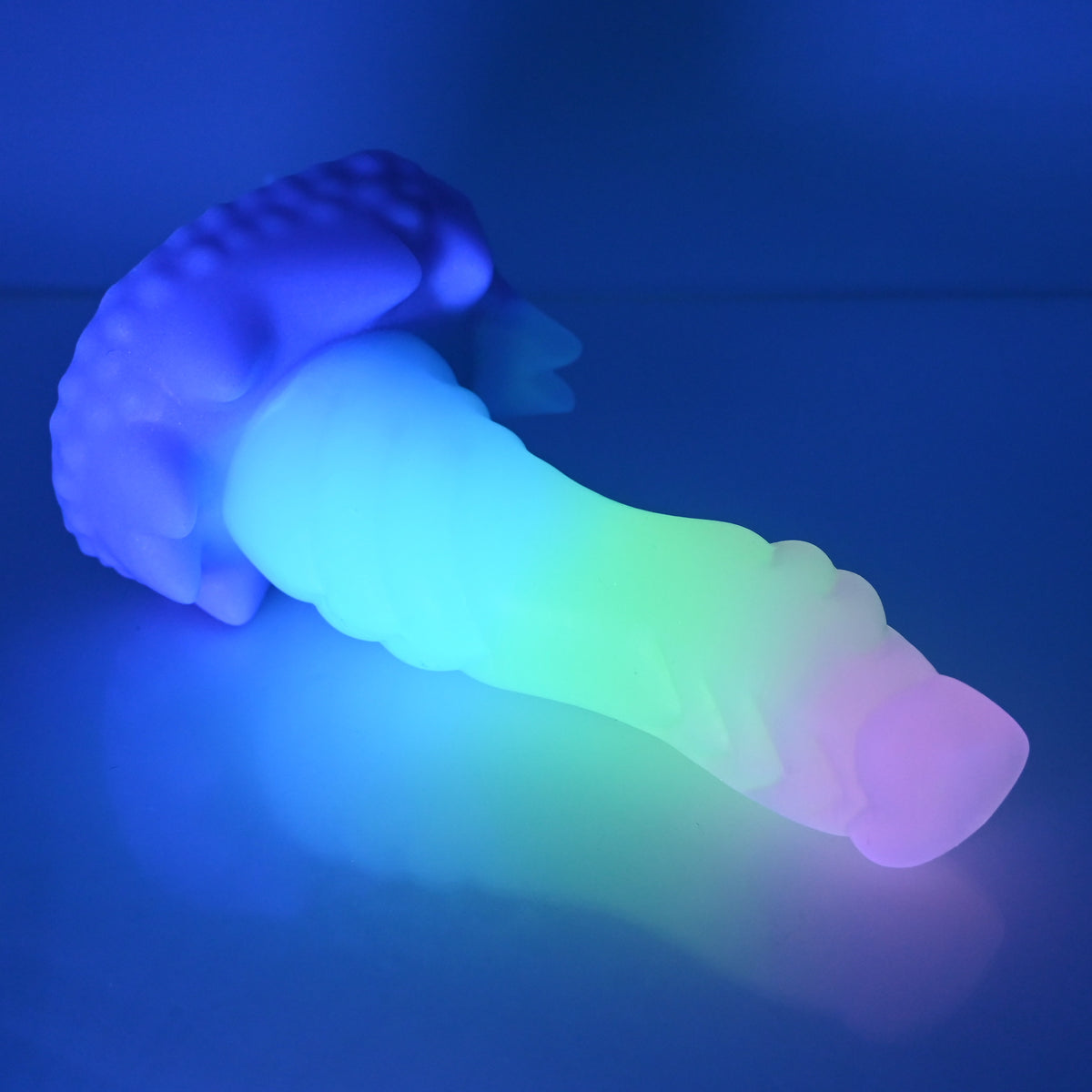 S3TBW37 Snark Medium NC 0031 UV GITD