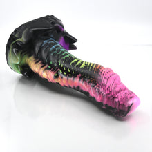 Load image into Gallery viewer, S4SBW35 Snark Large 0050 UV GITD
