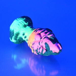 F1SBV64 Dragonfruit Plug Mini 0030 UV GITD
