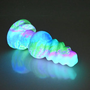 P2MBW28 Pluto Small 0050 UV GITD