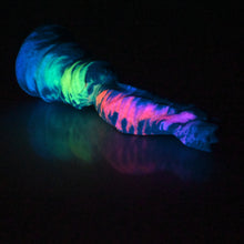 Load image into Gallery viewer, H4SCX47 Hydrae Large 0030 UV GITD
