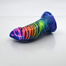 Load image into Gallery viewer, E2SCX38 Everyday Goblin 0030 UV GITD
