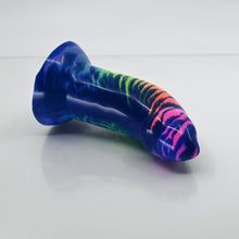 Load image into Gallery viewer, E2SCX38 Everyday Goblin 0030 UV GITD
