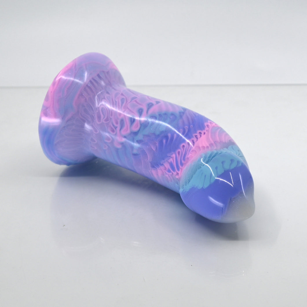 E2SCX37 Everyday Goblin 0030 UV GITD