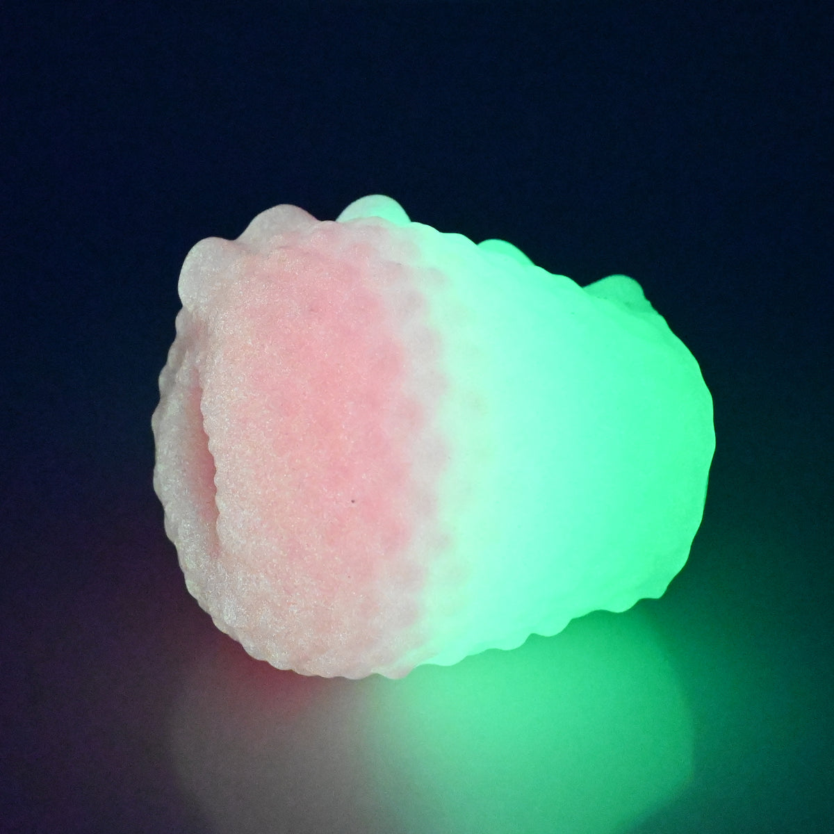 C0XAX30 Jackie O/S Super Soft UV GITD