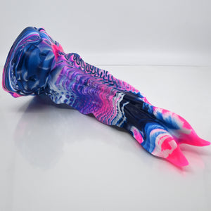 V4SCB52 Snark's Maw Large 0030 UV GITD