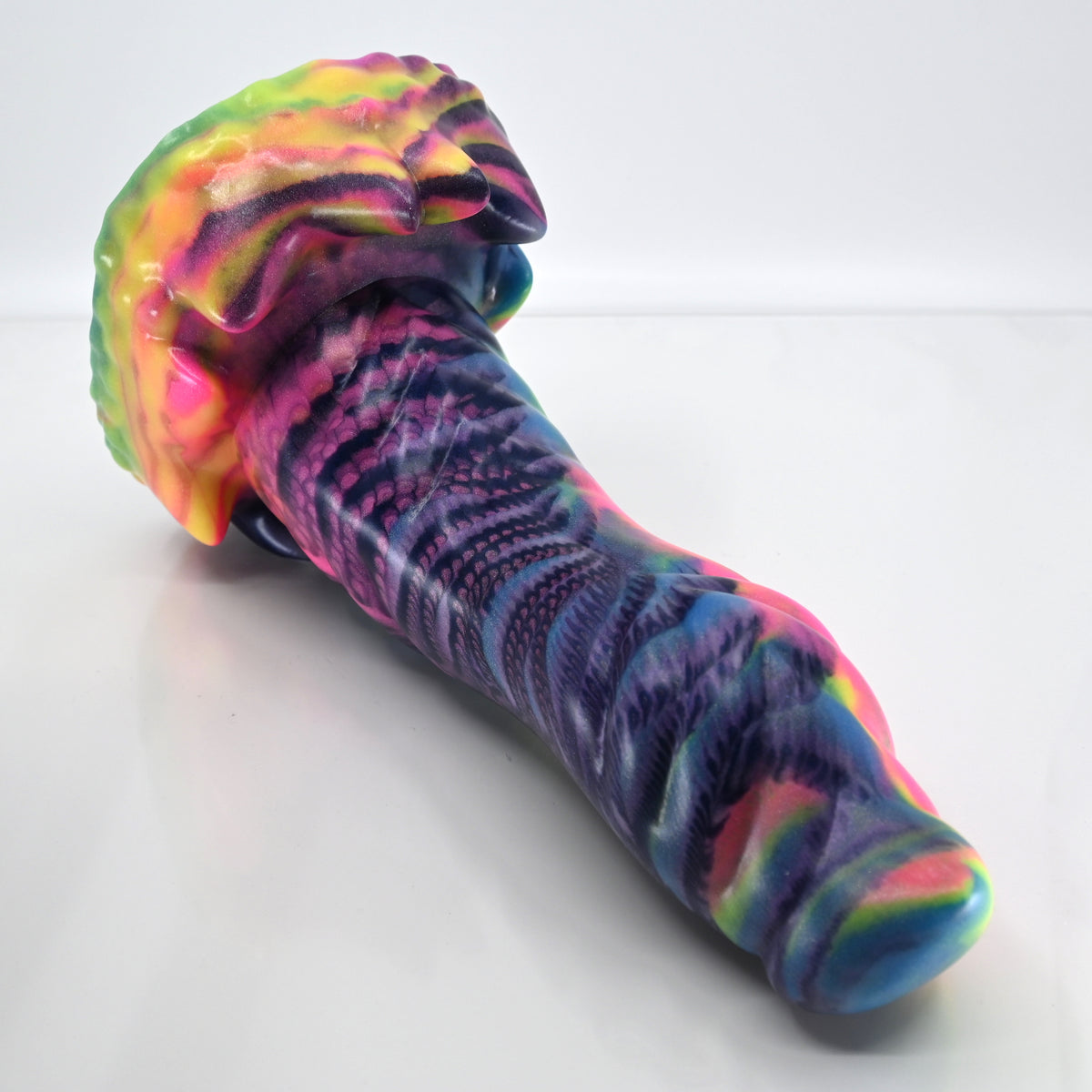 S4SBA77 Snark Large Soft UV GITD