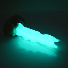 Load image into Gallery viewer, V1SCC79 Snark&#39;s Maw Mini 0030 UV GITD
