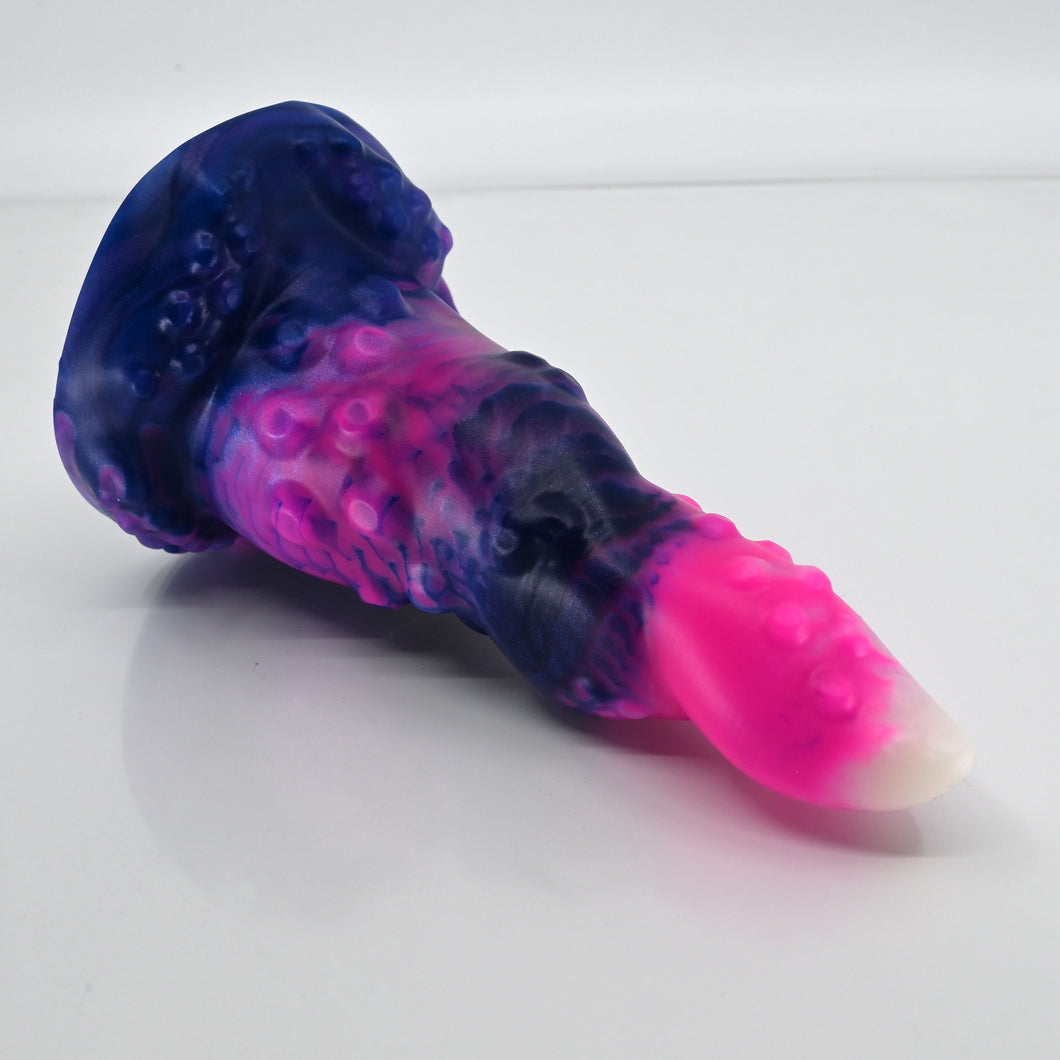 N2MCC37 Nereid Small 0050 UV GITD