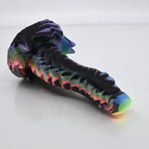 S2SCC49 Snark Small 0030 UV GITD
