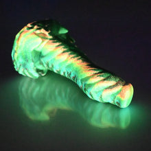 Load image into Gallery viewer, S2SCC49 Snark Small 0030 UV GITD
