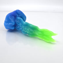 Load image into Gallery viewer, V1SCE33 Snark&#39;s Maw Mini 0030 UV GITD *FLOP*
