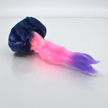 Load image into Gallery viewer, V1SCE30 Snark&#39;s Maw Mini 0030 UV GITD

