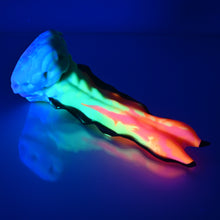Load image into Gallery viewer, V1MCE32 Snark&#39;s Maw Mini 0050 UV GITD
