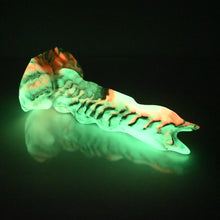 Load image into Gallery viewer, V2SCE45 Snark&#39;s Maw Small 0030 UV GITD
