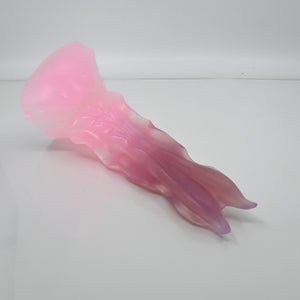 V2NCE39 Snark's Maw Small NC 0045 UV