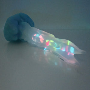 V4TCE57 Snark's Maw Large NC 0031 UV GITD