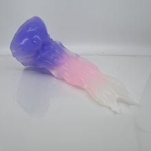 Load image into Gallery viewer, V4NCE58 Snark&#39;s Maw Large NC 0045 UV
