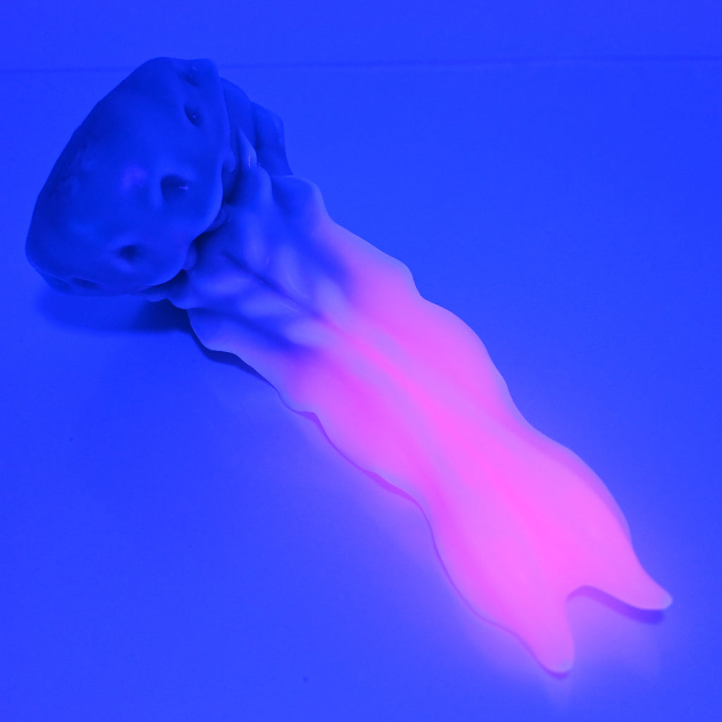 V2SBF13 Snark's Maw Small Soft UV