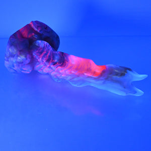 V2TCF88 Snark's Maw Small NC 0031 UV
