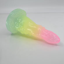 Load image into Gallery viewer, N2TCF40 Nereid Small NC 0031 UV GITD
