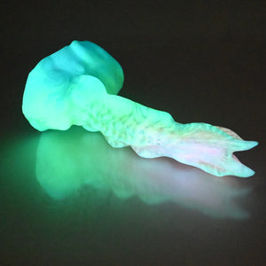 V1MCH33 Snark's Maw Mini 0050 UV GITD