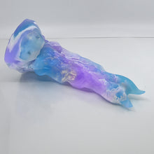 Load image into Gallery viewer, V2TCH36 Snark&#39;s Maw Small NC 0031 UV GITD
