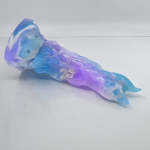 V2TCH36 Snark's Maw Small NC 0031 UV GITD