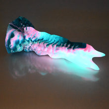 Load image into Gallery viewer, V3XCH48 Snark&#39;s Maw Medium 0020 UV GITD
