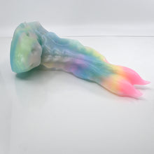 Load image into Gallery viewer, V3XCH47 Snark&#39;s Maw Medium 0020 UV GITD
