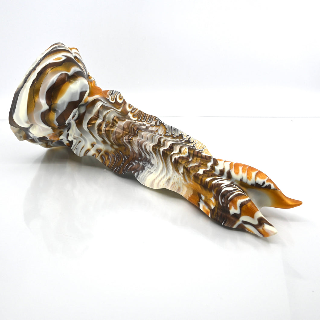 V4MCH57 Snark's Maw Large 0050 UV