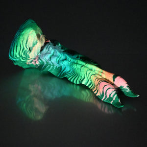 V4SCH55 Snark's Maw Large 0030 UV GITD