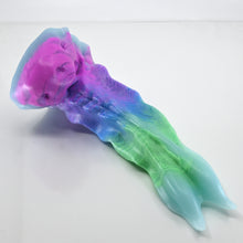 Load image into Gallery viewer, V2XBH33 Snark&#39;s Maw Small Super Soft UV GITD
