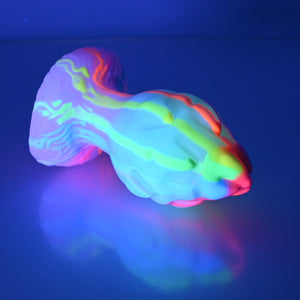 F3MCG17 Dragonfruit Plug Medium 0050 UV GITD