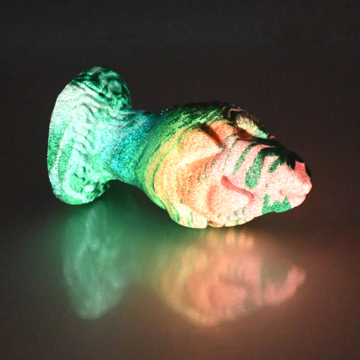 F3SCG20 Dragonfruit Plug Medium 0030 UV GITD