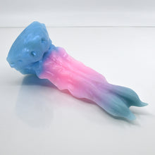 Load image into Gallery viewer, V1MCJ84 Snark&#39;s Maw Mini 0050 UV GITD
