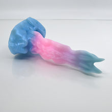 Load image into Gallery viewer, V1MCJ84 Snark&#39;s Maw Mini 0050 UV GITD
