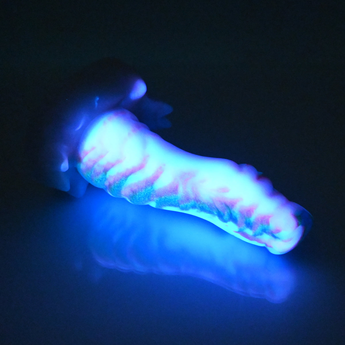S2SCJ64 Snark Small 0030 UV GITD