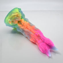 Load image into Gallery viewer, V2MBK57 Snark&#39;s Maw Small 0050 UV GITD
