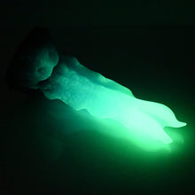 Load image into Gallery viewer, V1SCL23 Snark&#39;s Maw Mini 0030 UV GITD
