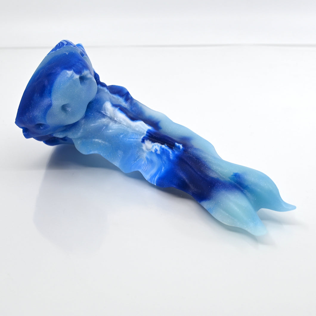 V1SCL22 Snark's Maw Mini 0030 UV GITD
