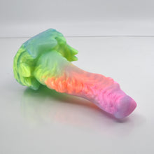 Load image into Gallery viewer, S2SCL05 Snark Small 0030 UV GITD
