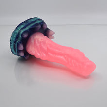 Load image into Gallery viewer, S2TCL04 Snark Small NC 0031 UV
