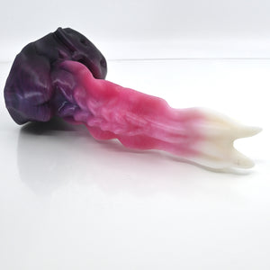 V2SCM98 Snark's Maw Small 0030 UV GITD